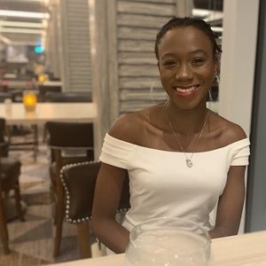 Meet your Posher, Danette